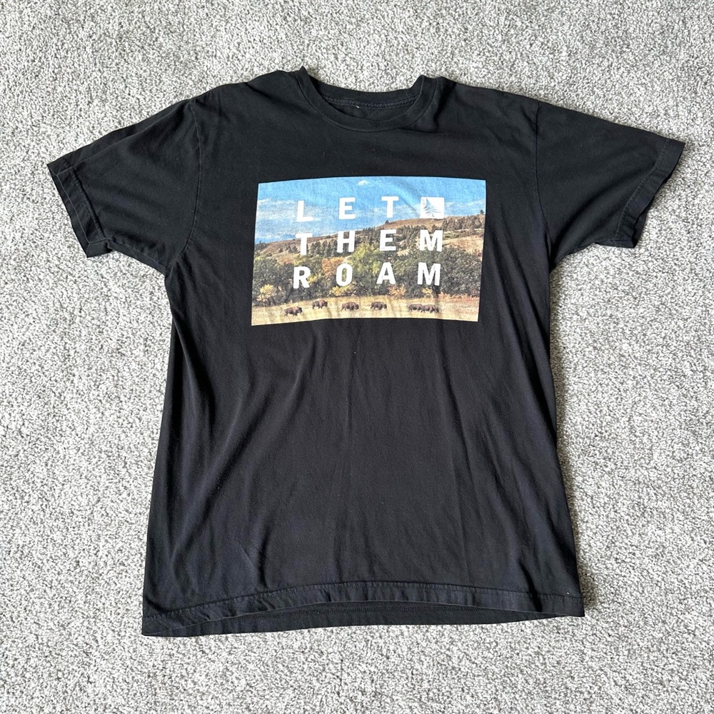 Hippy Tree Let Them Roam Shirt